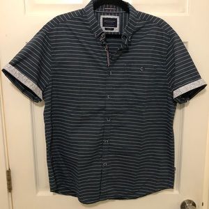 Denim & flower slim fit short sleeve button down